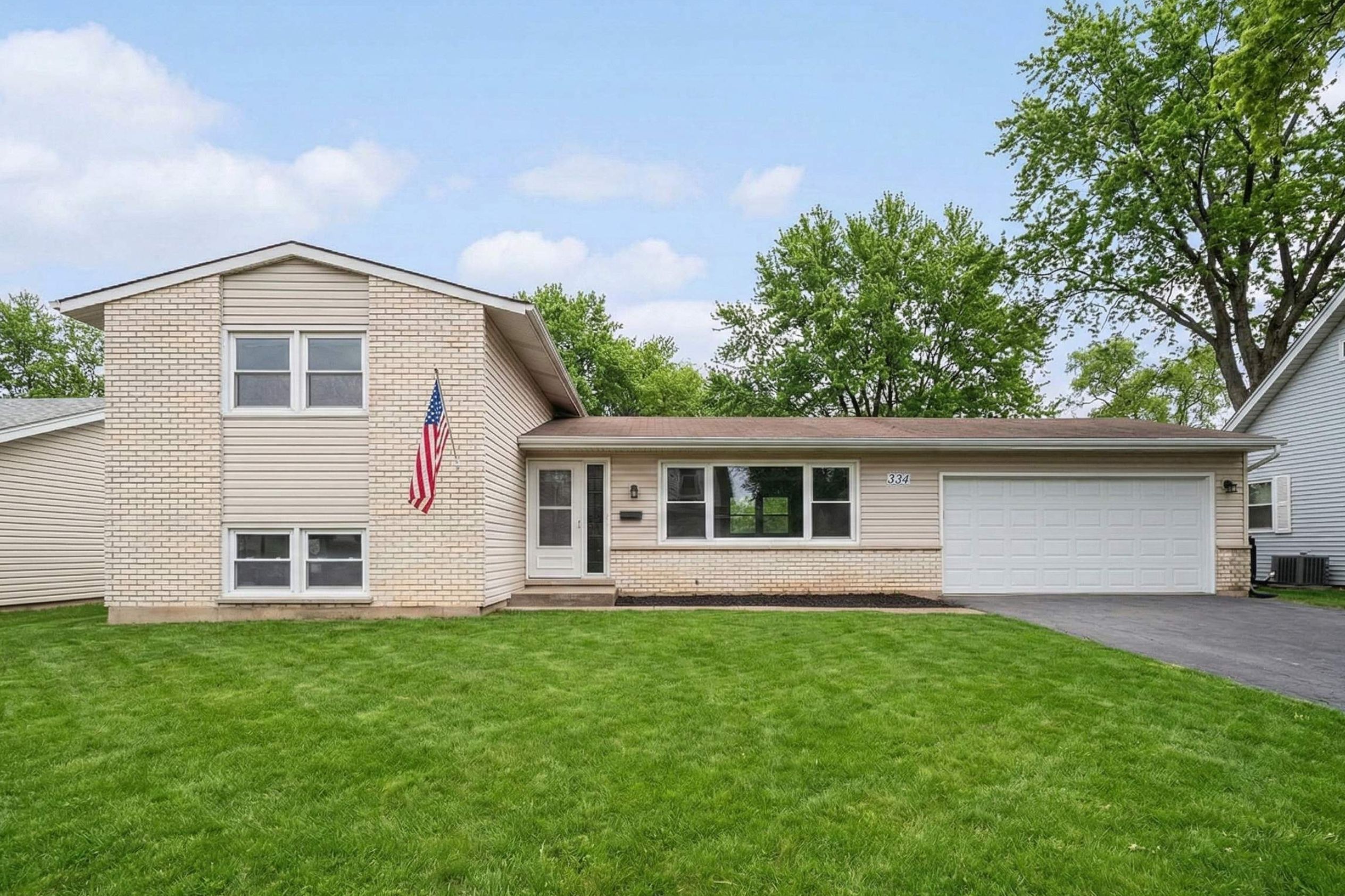 Residential homes in Buffalo Grove, Illinois