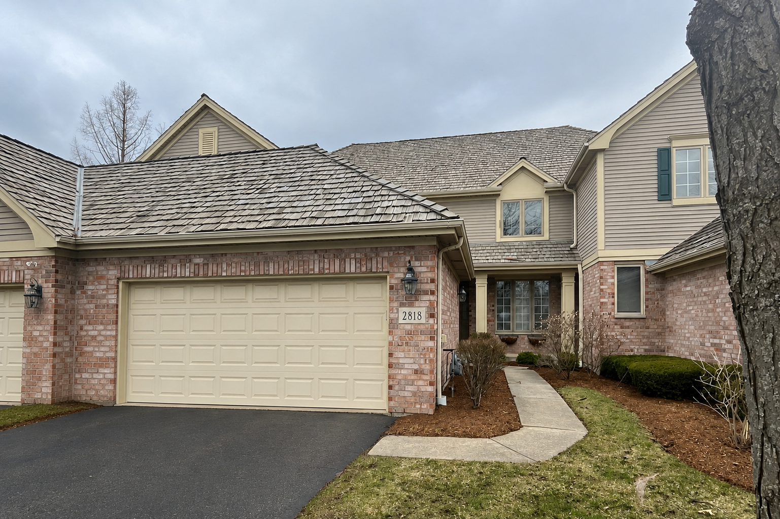 Residential homes in Glenview, Illinois