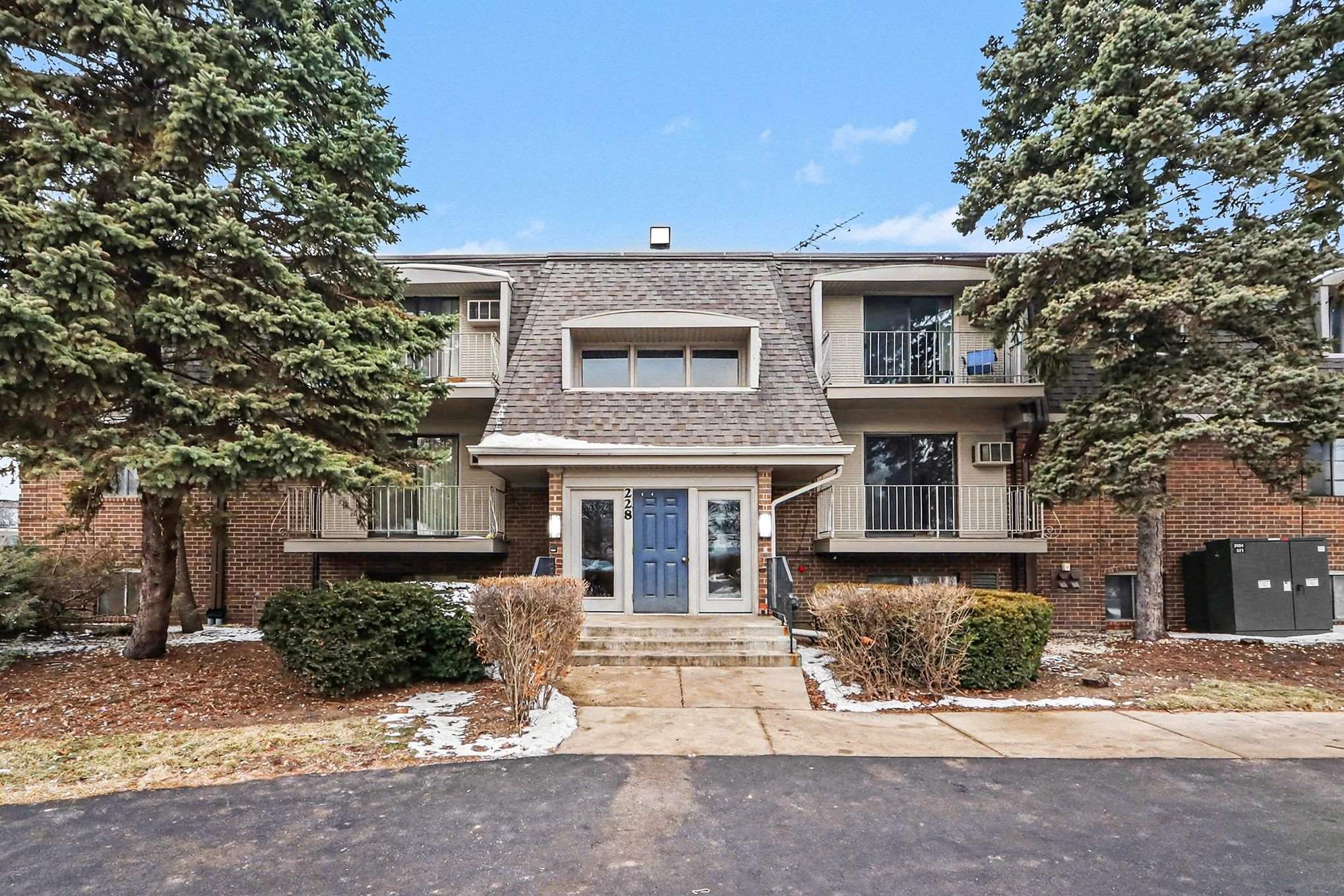 Residential homes in Naperville, Illinois