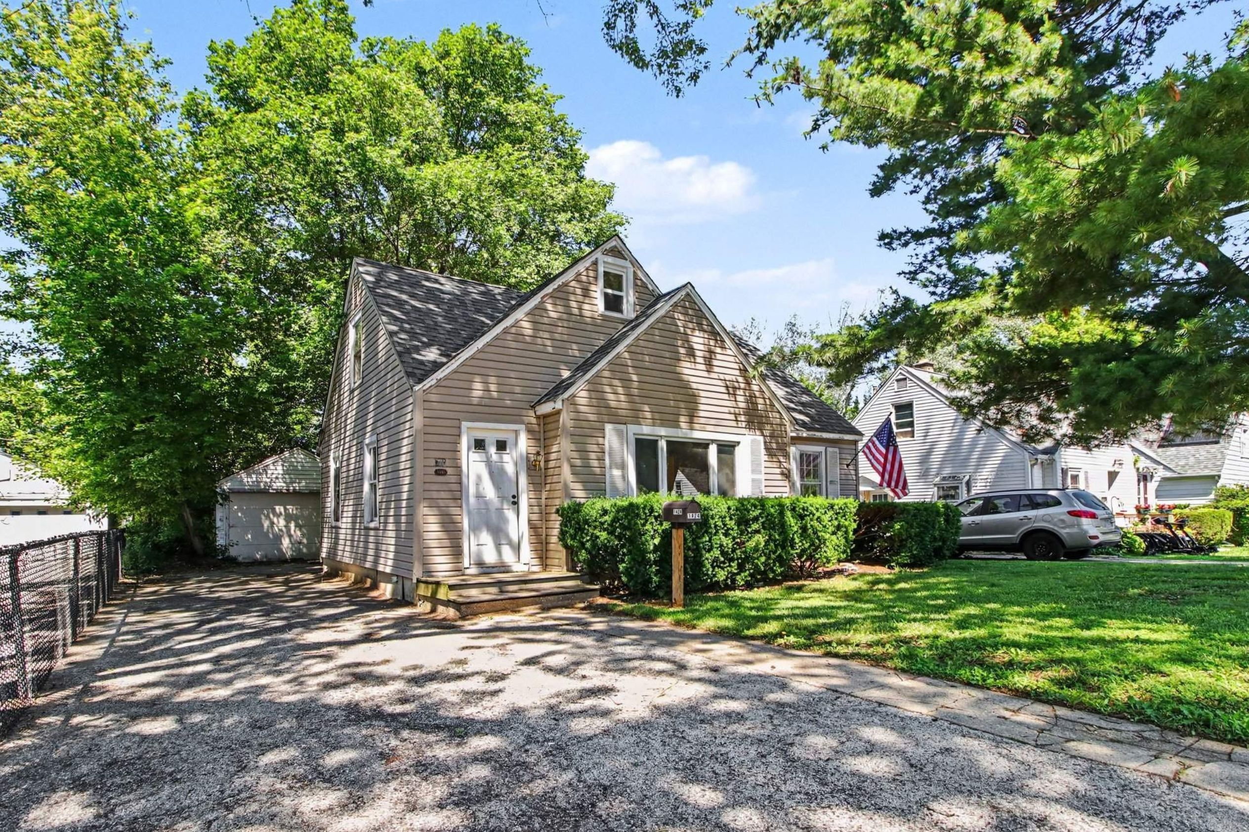 Residential homes in Round Lake, Illinois